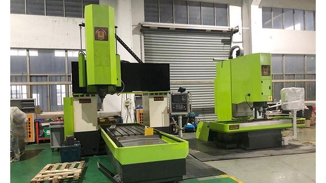 新能源汽車電池托盤摩擦焊接利器-科鼎數控MCH1513攪拌摩擦焊機